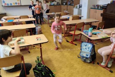 Přeskakujeme, co jsme si upletli :)