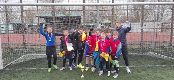 Zlatý úspěch našich páťáků v McDonald’s Cupu 2026!