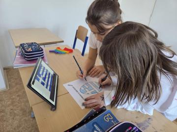 ETwinningový projekt Eggventure - trochu zeměpisu a spolupráce